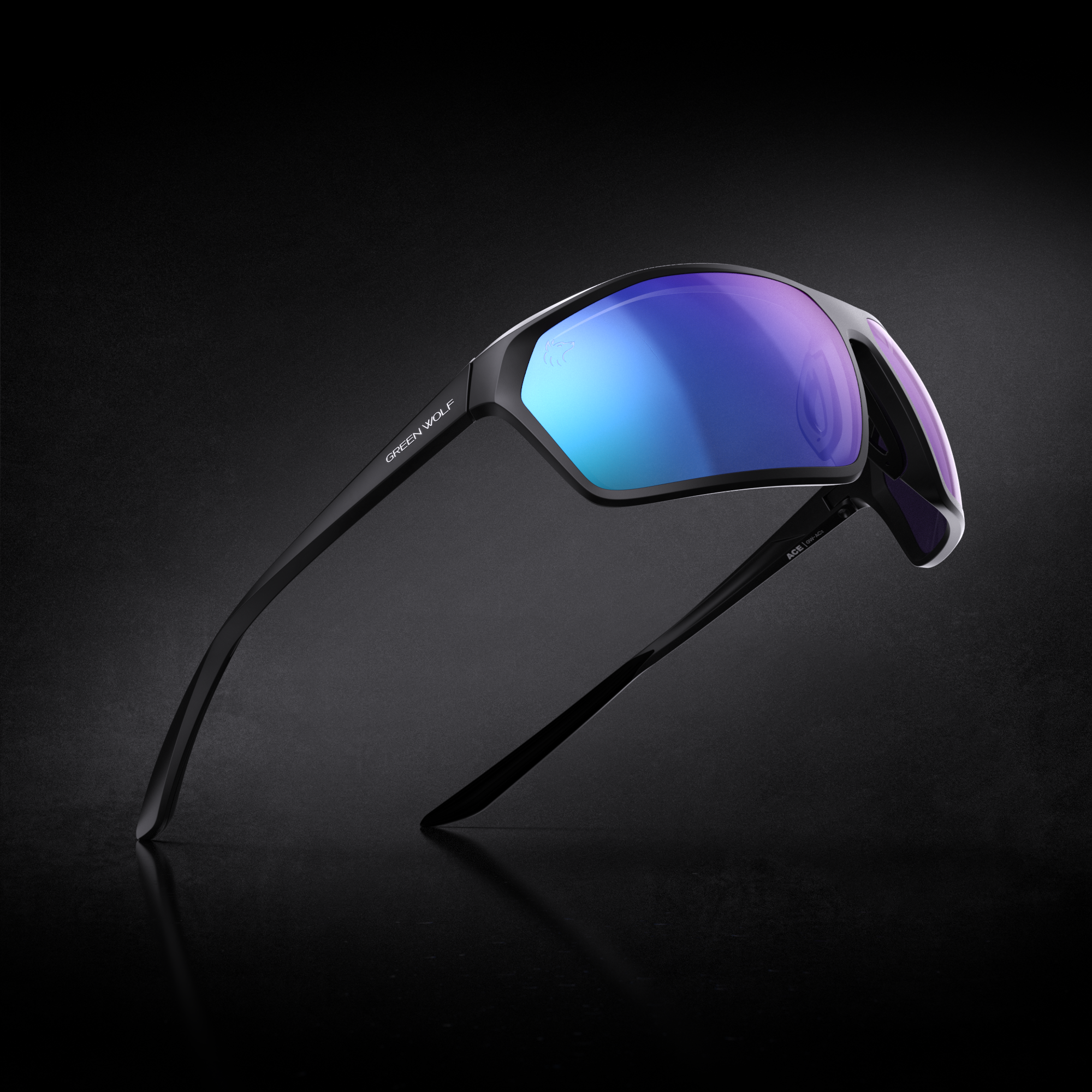 Alternative view of Green Wolf Ace - Black Glacier